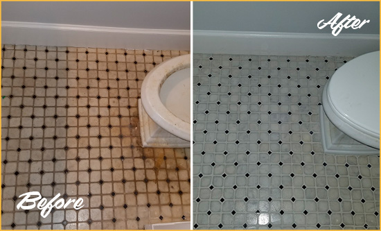Before and After Picture of a Greenwood Village Bathroom Tile and Grout Cleaned to Remove Stains